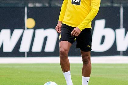Bernd Thissen/dpa | Jobe Bellingham, hier beim ersten Training in Dortmund, wird bei der Club-WM erstmals für den BVB auflaufen. 