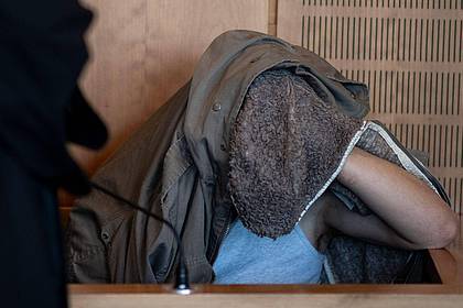 Fabian Strauch/dpa | Zum Prozessauftakt hatte er ein Teilgeständnis abgelegt. 