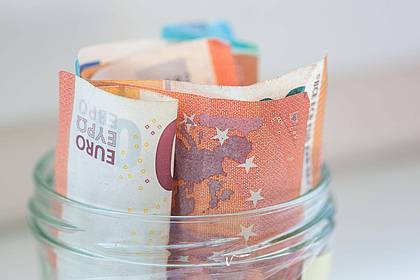 Fernando Gutierrez-Juarez/dpa/dpa-tmn | Wie viel Geld brauche ich? Es gibt verschiedene Modelle, ein Sabbatical zu finanzieren.