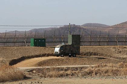Ahn Young-joon/AP/dpa | Nachdem Südkoreas Militär seine Propaganda-Lautsprecher entlang der Grenze abgebaut hat, reagiert Nordkorea nun. (Archivbild)
