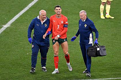 Sven Hoppe/dpa | Angeschlagen ausgewechselt: Ronaldo kurz vor Beginn der Verlängerung.