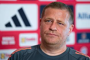 Sven Hoppe/dpa | Max Eberl äußert sich in Orlando vor dem Bayern-Start in die Club-WM. 