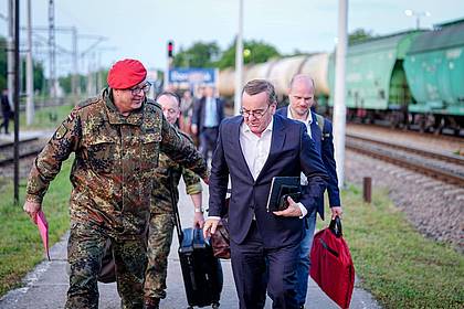 Kay Nietfeld/dpa | Pistorius reiste zu einem nicht angekündigten Besuch nach Kiew.