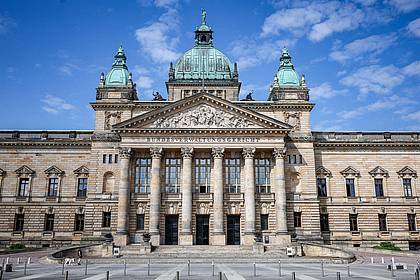 Jan Woitas/dpa | Der Wehrdienstsenat hat entschieden: Ehebruch innerhalb der Truppe hat Folgen. (Archivbild)
